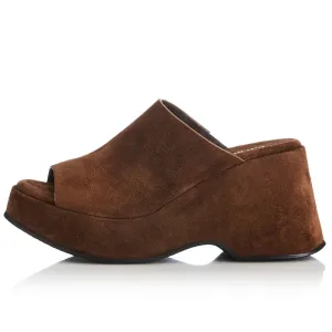 ALIAS MAE Womens Gloria Mules - Mocha Suede