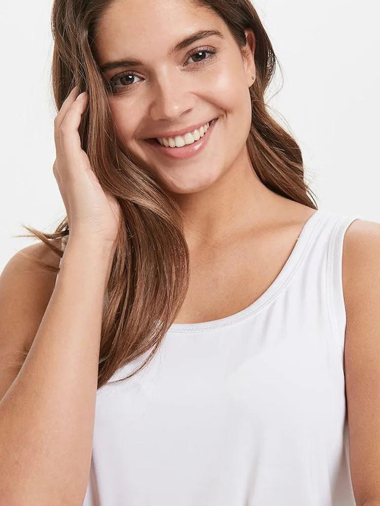 B Young Lane Sin Basic Vest Optical White
