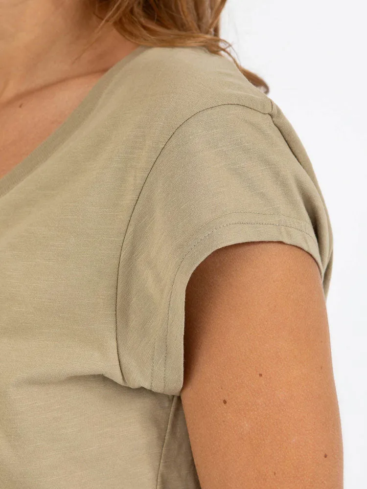 CC Heart V-Neck T-Shirt Sand Olive