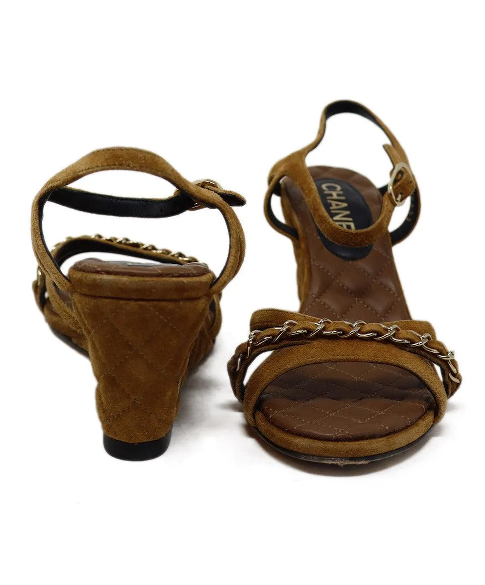 Chanel Tobacco Suede Chain Sandals sz 6