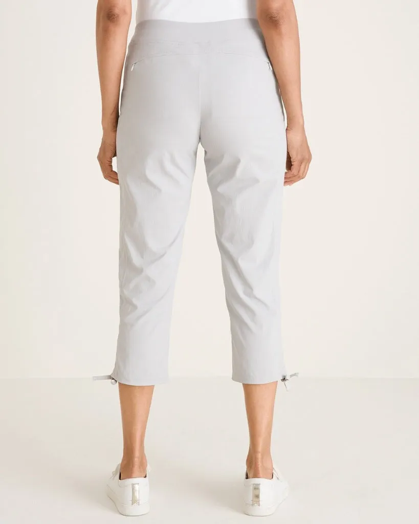 NEW Chico's Zenergy Gray Shadow Striped Ruched Crop Pant Size 16 MSP$89
