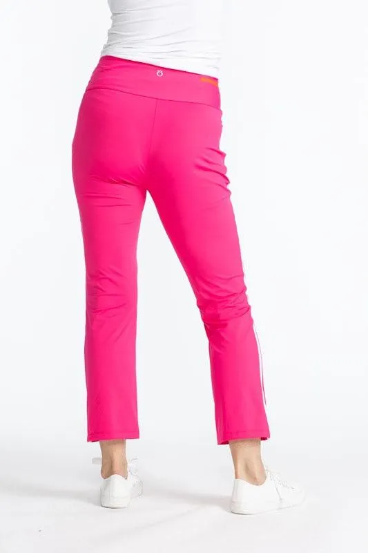 New Kinona Bright Pink Golf Capri Pants with White Stripe. Size S MSP$100