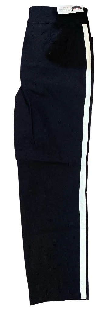 New Lady Hagen Black Capri Pants with White Stripe Size 6 MSP$65