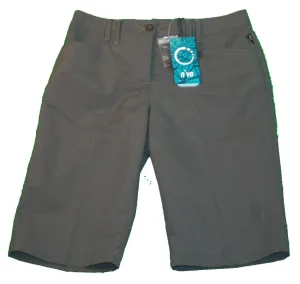 New Nivo Golf Shorts in Gray Pinstripe Size 2