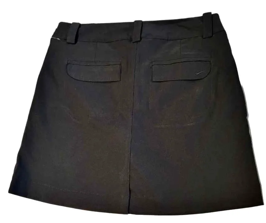 Nike Golf Black Skort Size 6 MSP$75