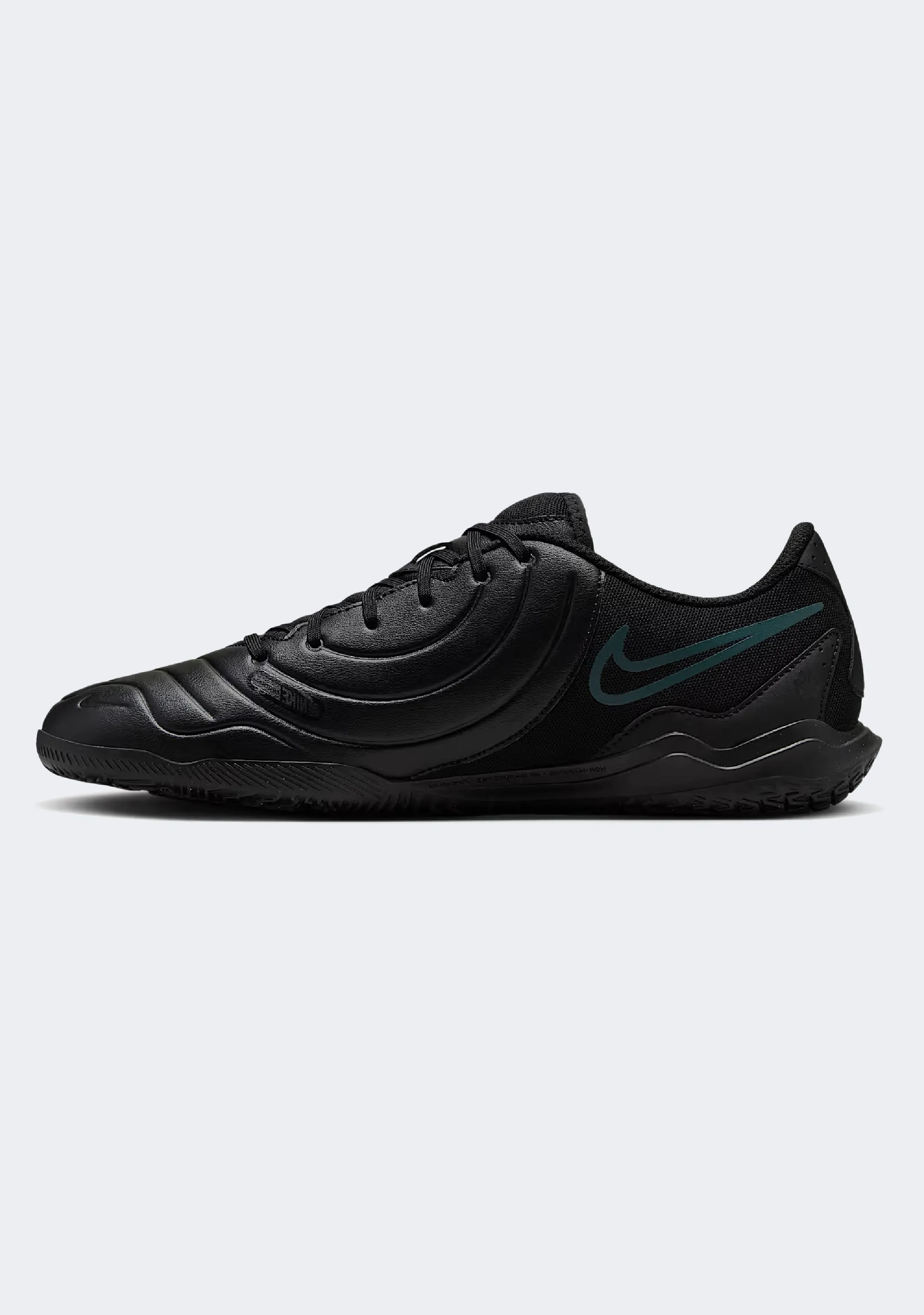 Nike Legend 10 Club Indoor Court