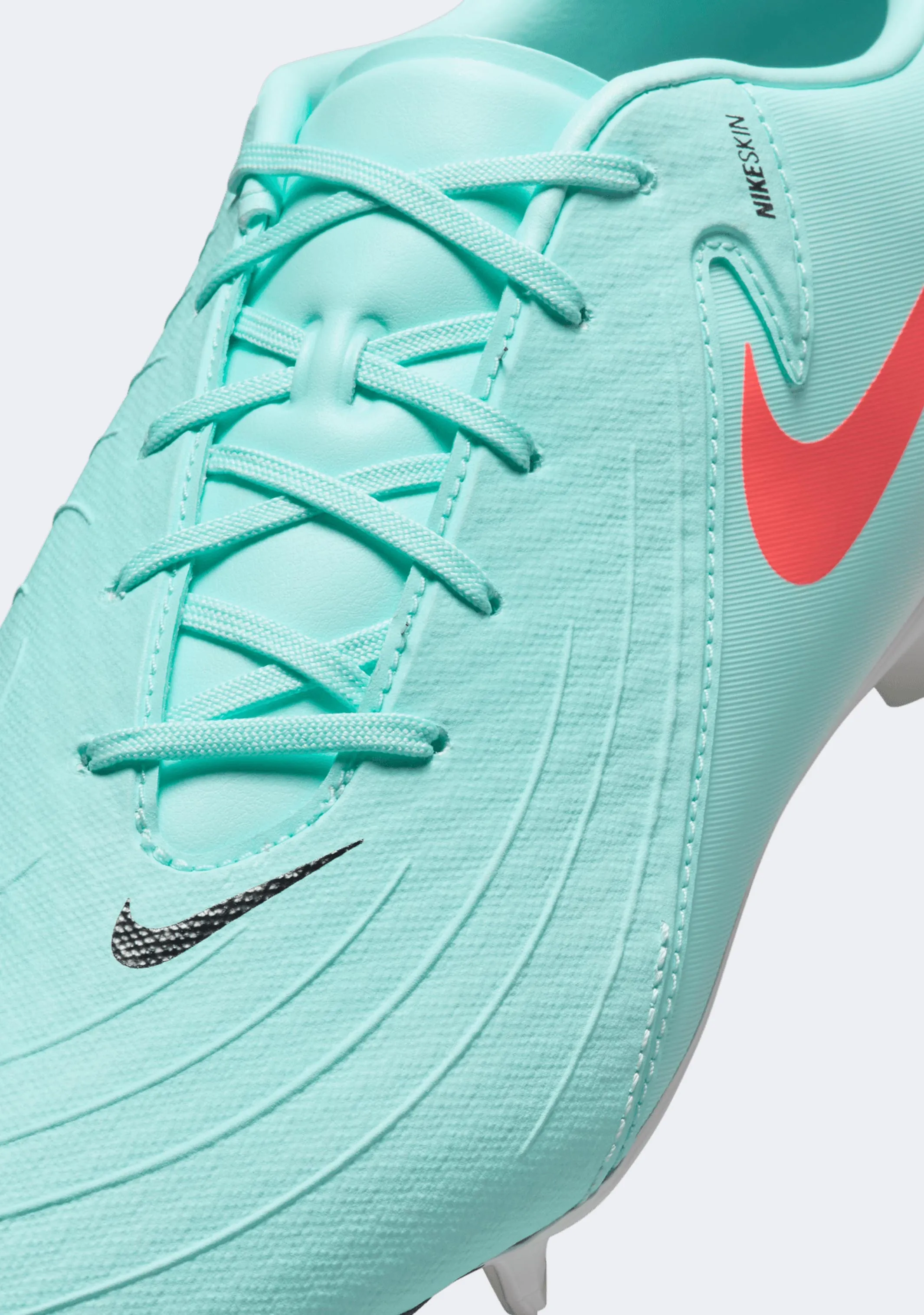 Nike Phantom GX 2 Academy FG/MG