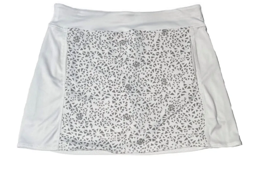 PGA Tour White & Grey Triangle Patterned Women's Pull-on Golf Skort Size M