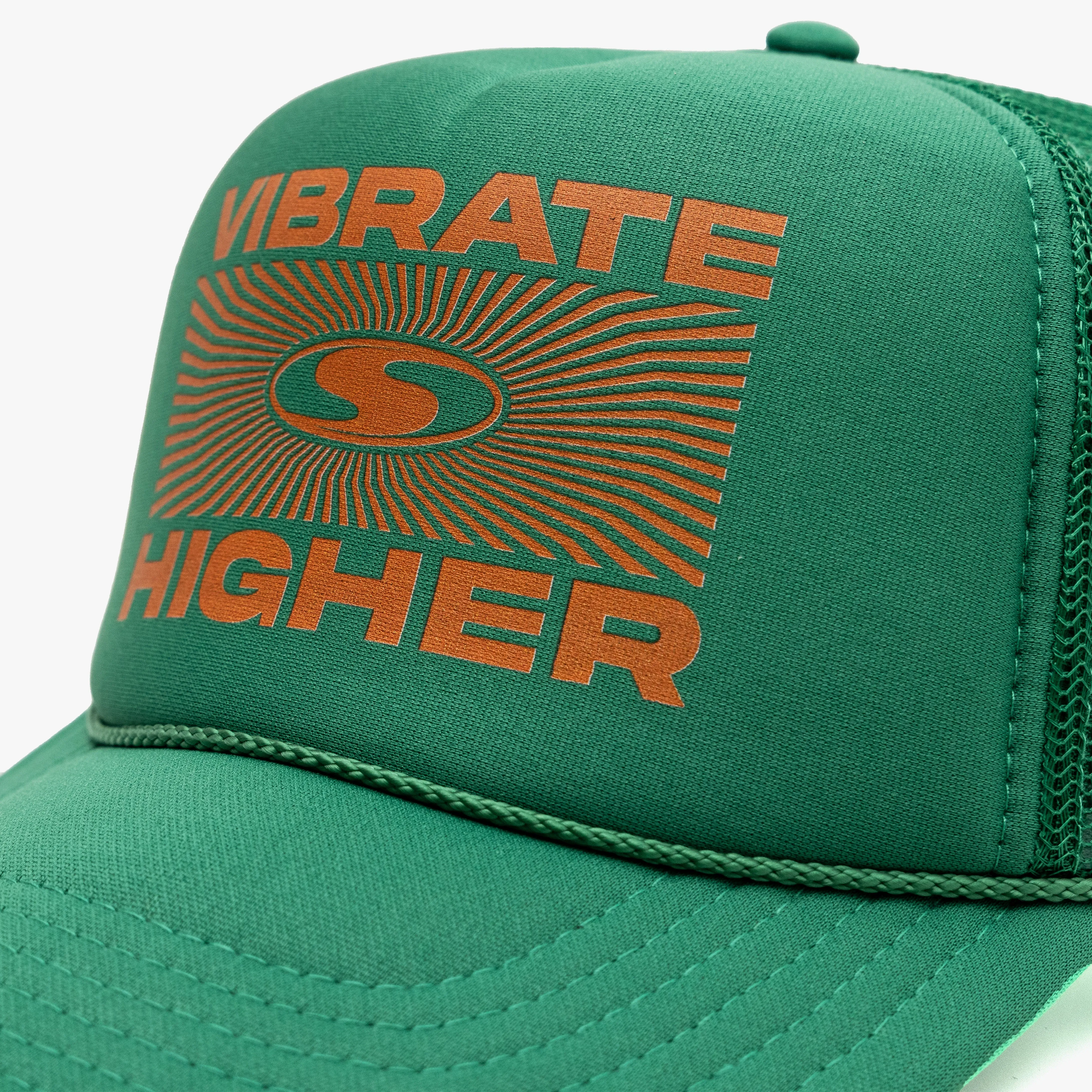 Supervsn Vibrate Higher Trucker Hat / Green