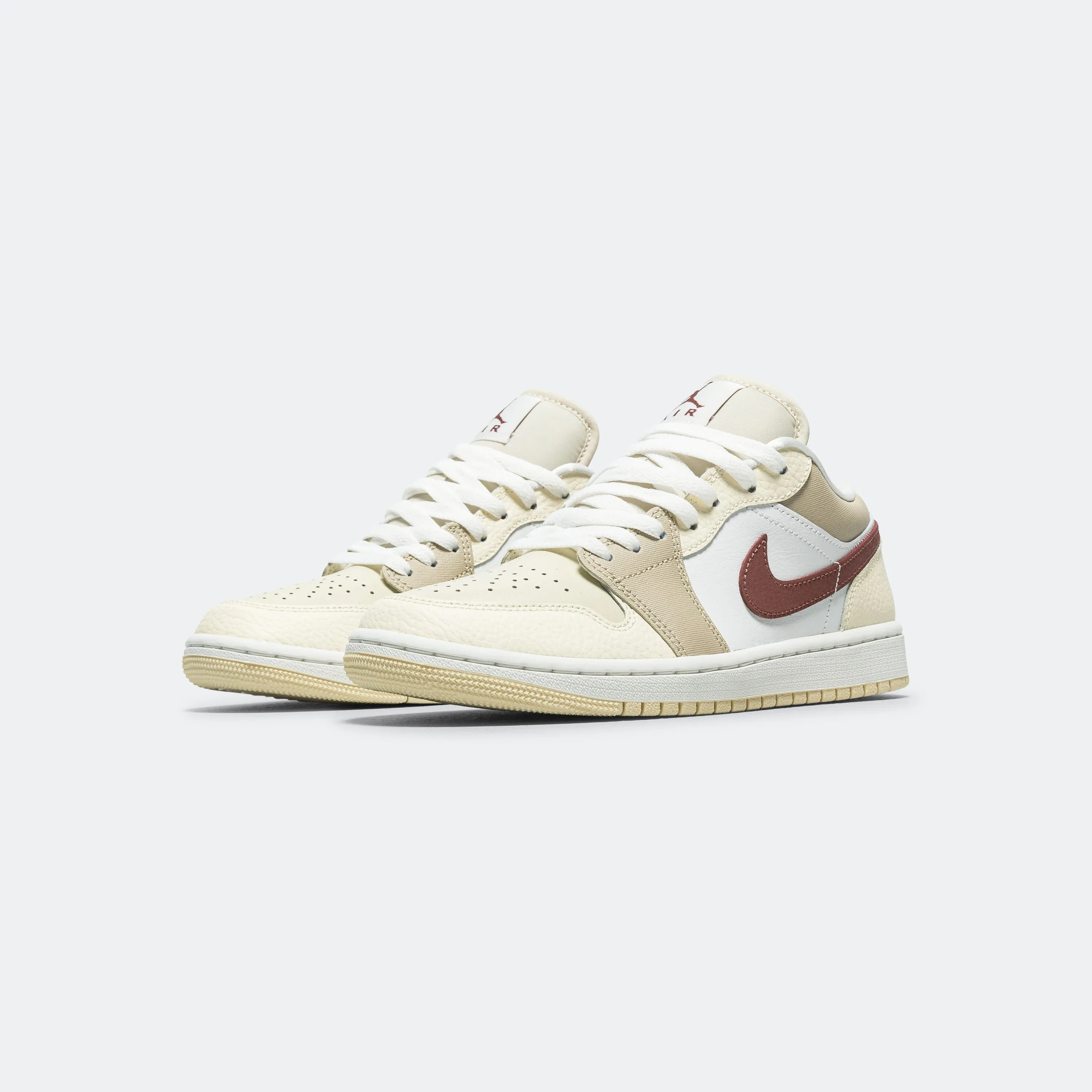 Womens Air Jordan 1 Retro Low - Summit White/Red Sepia-Desert Khaki