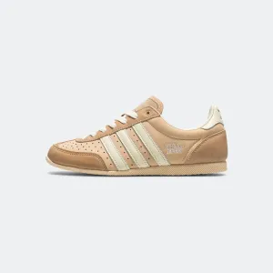 Womens Japan - Warm Sandstone/Cream White-Silver Metallic